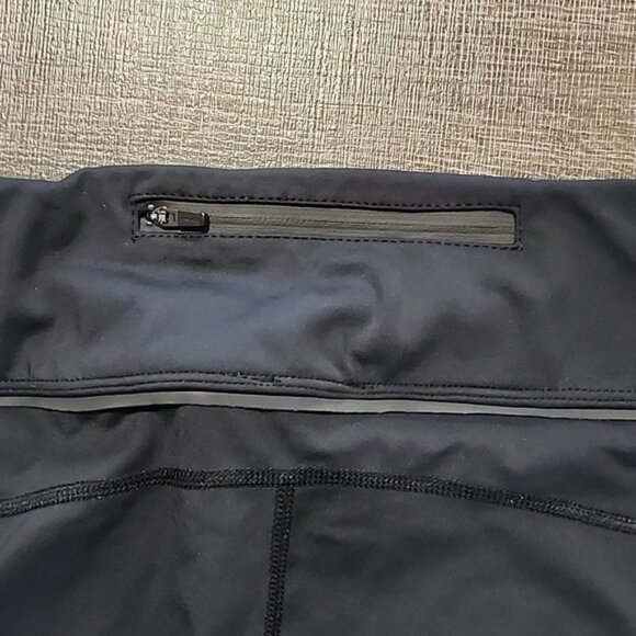 ☀️ Alala "Captain Crop Tight" Leggings ☀️ - Picture 7 of 7